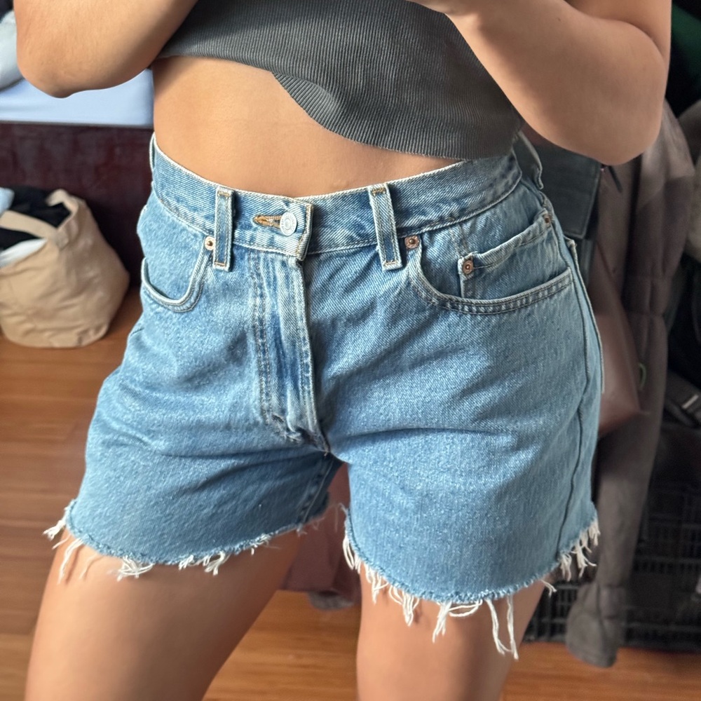 Frayed Hem Levis Denim Shorts